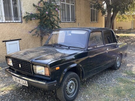 LADA (VAZ) 2107 2010