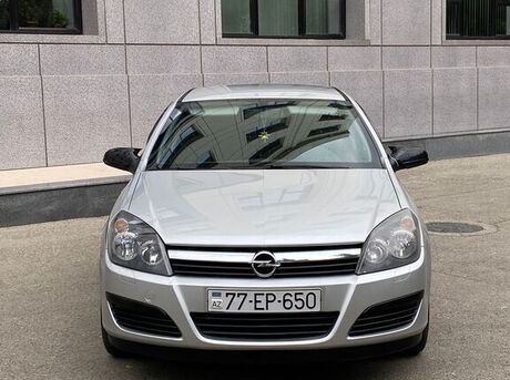 Opel Astra 2005