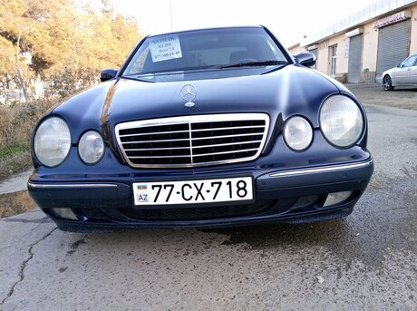 Mercedes E 240 2001