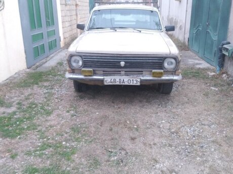 GAZ 24-10 1987