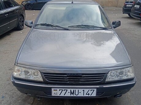 Peugeot 405 2020