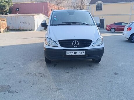 Mercedes Vito 115 2010