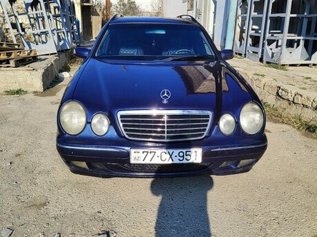 Mercedes E 240 2000