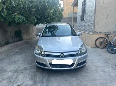 Opel Astra 2005