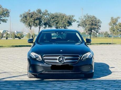 Mercedes E 220 2016