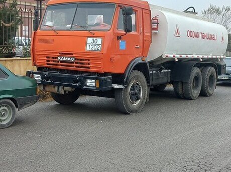 KamAz 53212 1988