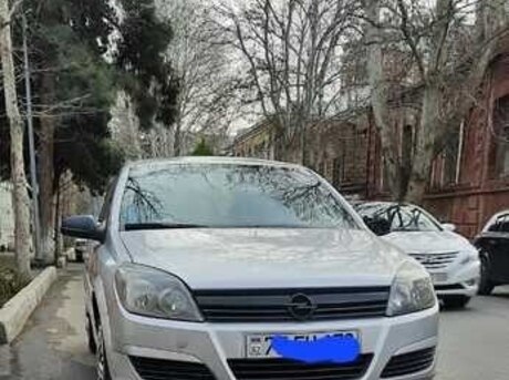 Opel Astra 2004
