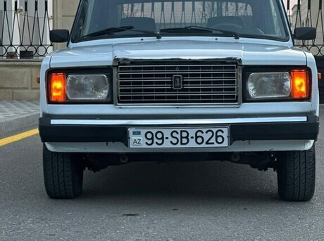 LADA (VAZ) 2107 2002