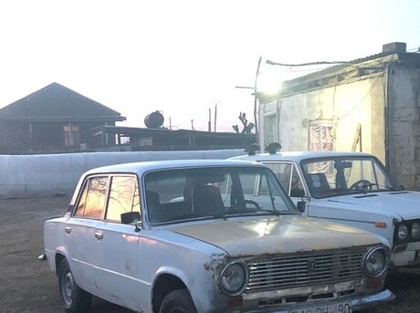 LADA (VAZ) 21011 1980
