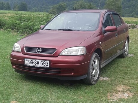 Opel Astra 1998