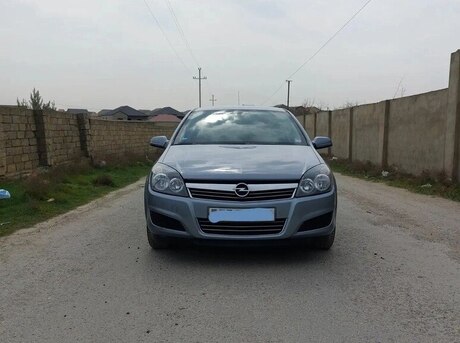 Opel Astra 2007