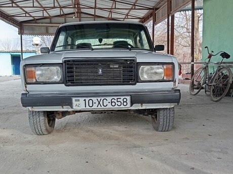 LADA (VAZ) 2107 2005