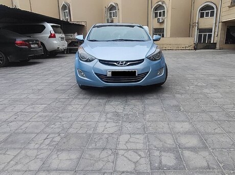 Hyundai Elantra 2011