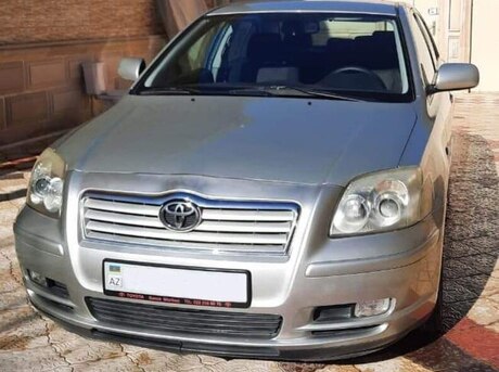Toyota Avensis 2004
