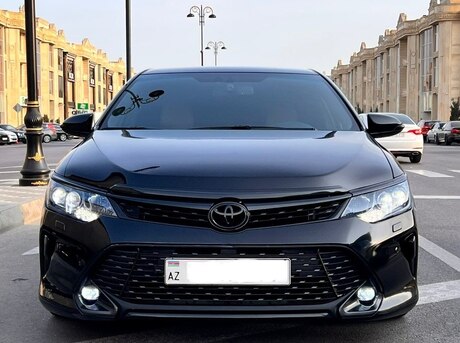 Toyota Camry 2017