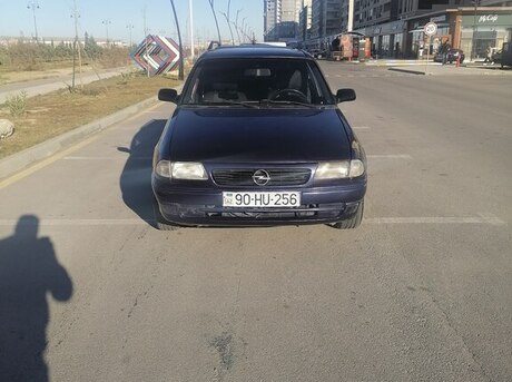 Opel Astra 1998