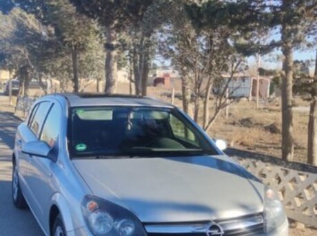 Opel Astra 2006