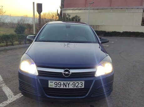 Opel Astra 2005