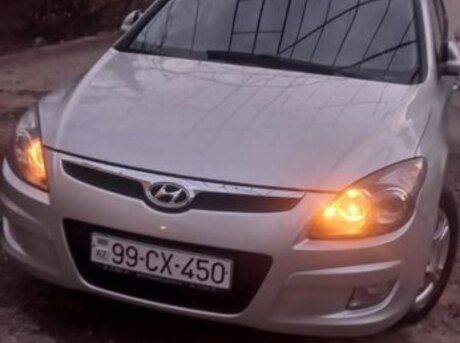 Hyundai i30 2010
