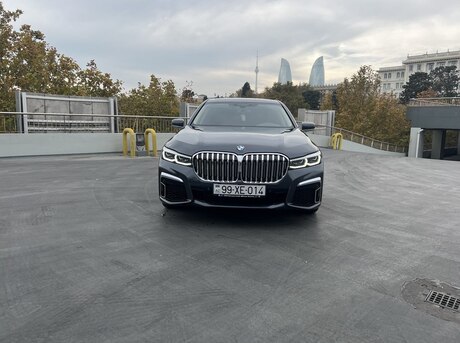 BMW 740 2019