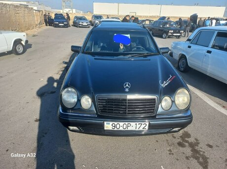 Mercedes E 240 1999