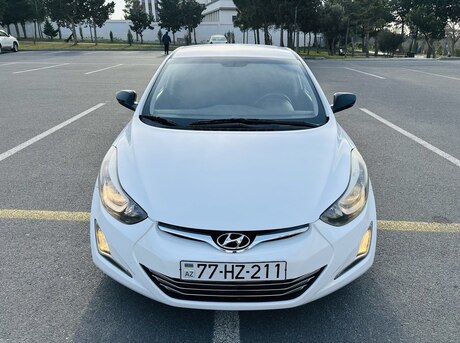 Hyundai Elantra 2015