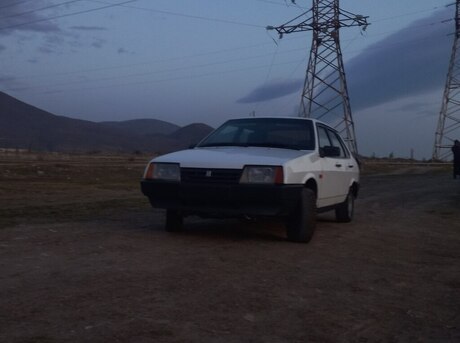 LADA (VAZ) 21099 2000