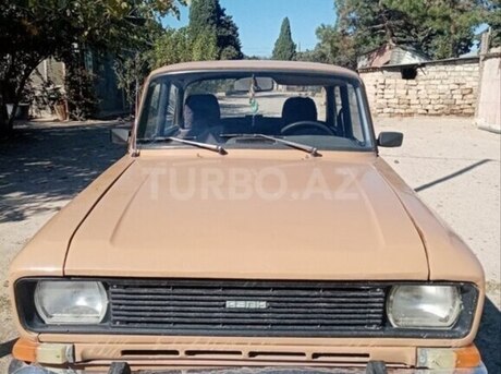 Moskvich 2140 1988