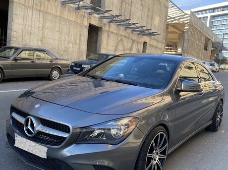 Mercedes CLA 250 2015