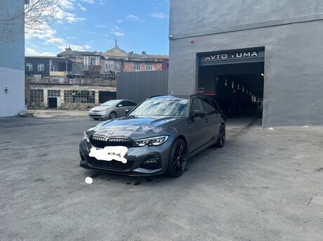 BMW 330e 2022