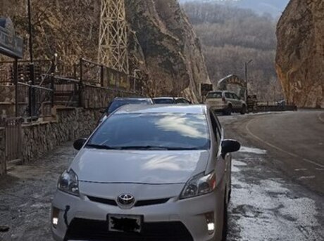 Toyota Prius 2012
