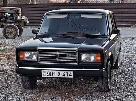 LADA (VAZ) 2107 2010