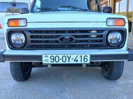 LADA (VAZ) Niva 2015
