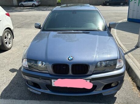BMW 325 2001