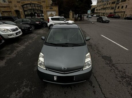 Toyota Prius 2005