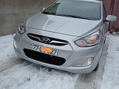 Hyundai Accent 2013