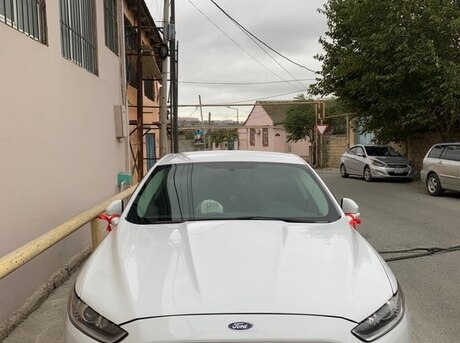 Ford Fusion 2015