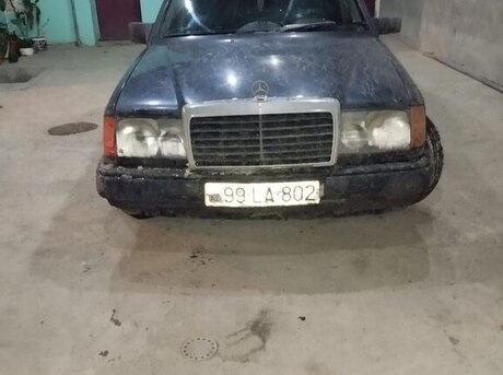 Mercedes E 200 1987