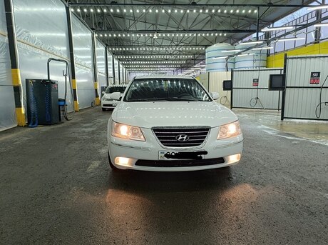 Hyundai Sonata 2009