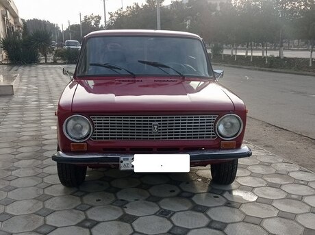 LADA (VAZ) 21013 1987