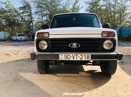 LADA (VAZ) Niva 2013