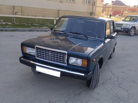 LADA (VAZ) 2107 2001