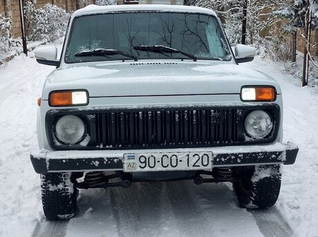 LADA (VAZ) Niva 2013