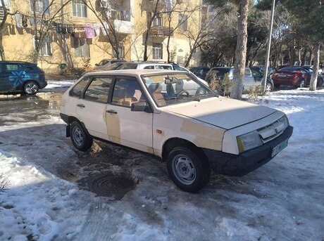LADA (VAZ) 21099 1989