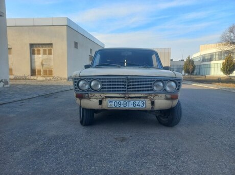 LADA (VAZ) 2103 1982