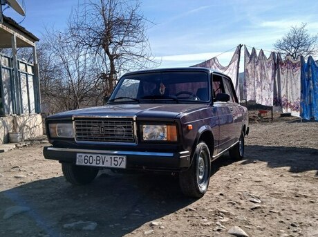 LADA (VAZ) 2107 2004