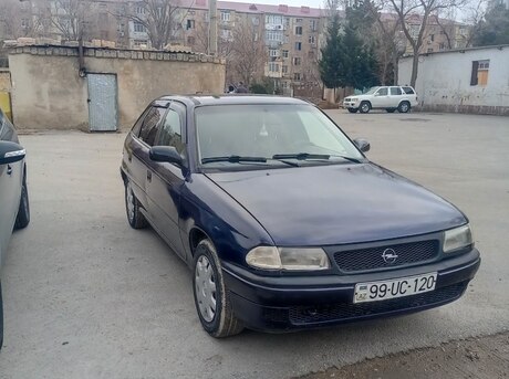 Opel Astra 1996