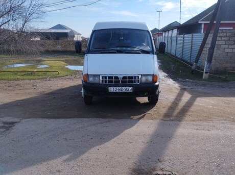 GAZ  2001