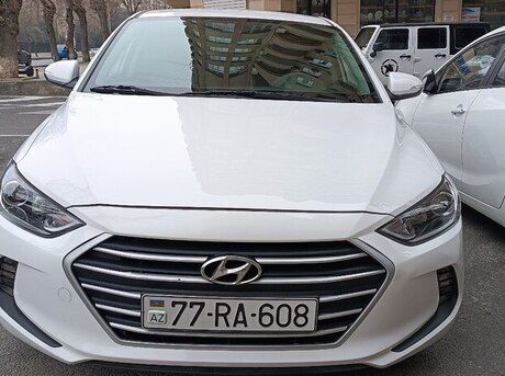 Hyundai Elantra 2016