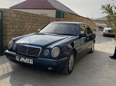 Mercedes E 230 1996